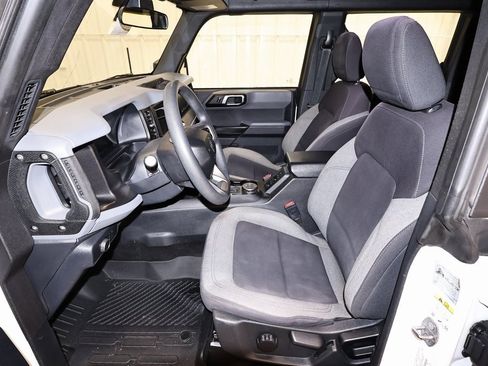 Used 2022 Ford Bronco 4-Door image 11