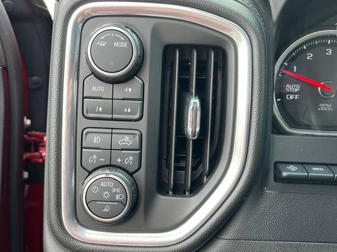 Used 2020 Chevrolet Silverado 1500 High Country w/ Technology Package AWD/4WD image 19