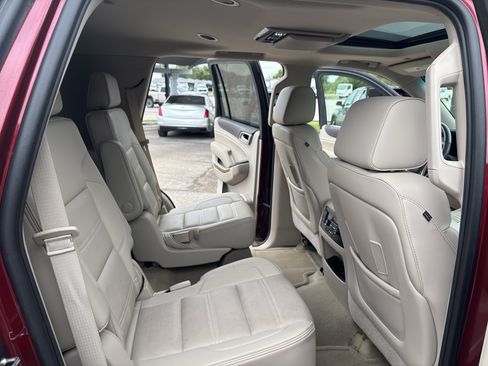 Used 2016 GMC Yukon Denali w/ Open Road Package AWD/4WD image 17