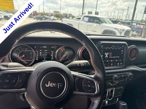 Used 2021 Jeep Gladiator Mojave AWD/4WD image 10