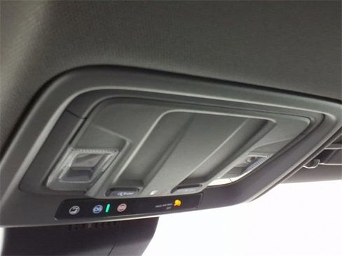 Used 2022 GMC Sierra 1500 Elevation image 23