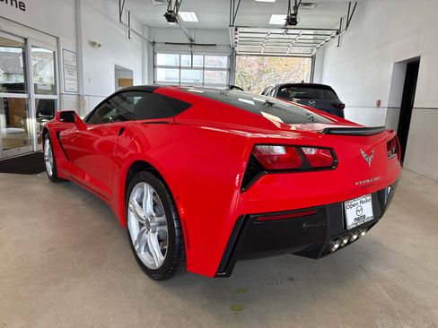 Used 2017 Chevrolet Corvette Stingray Coupe w/ Battery Protection Package image 4