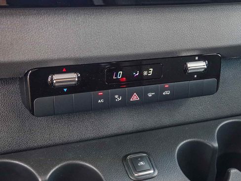 New 2025 Mercedes-Benz Sprinter 2500 image 22