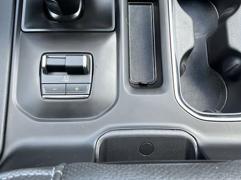 Used 2025 GMC Sierra 1500 Denali image 17