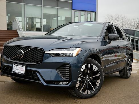 New 2026 Volvo XC60 B5 Plus w/ Protection Package Premier image 2