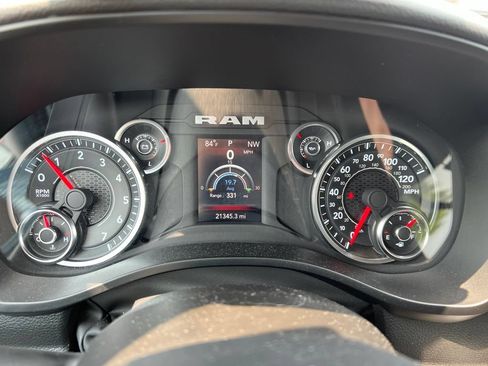 Used 2023 RAM 1500 Big Horn AWD/4WD image 9
