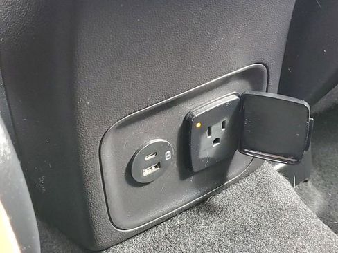 Used 2022 Ford Bronco Sport Outer Banks w/ Tech Package AWD/4WD image 31