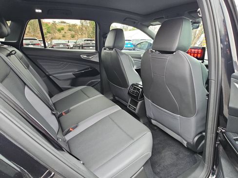 Certified 2023 Volkswagen ID.4 Pro S RWD image 11