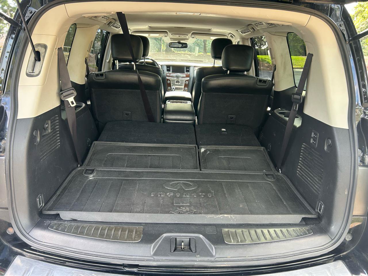 Used 2019 INFINITI QX80 Luxe w/ 22" Wheel Package AWD/4WD image 21