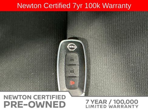 Used 2023 Nissan Rogue S FWD image 32