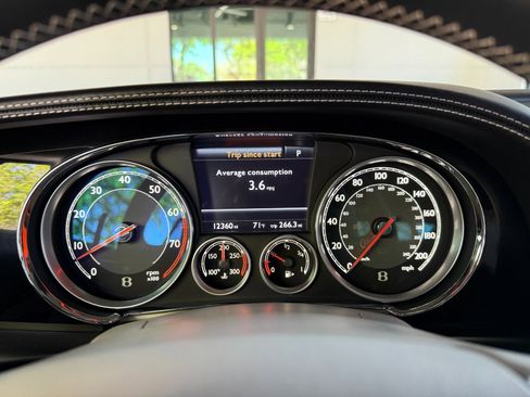 Used 2015 Bentley Continental GT V8 S image 30