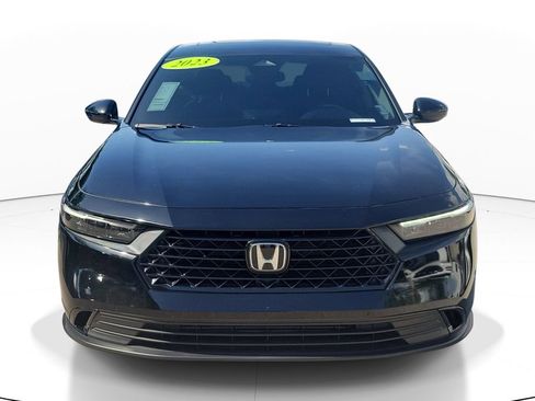 Used 2023 Honda Accord EX image 10