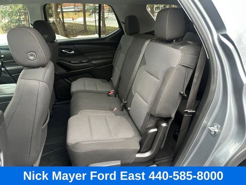 Used 2020 Chevrolet Traverse LT image 20