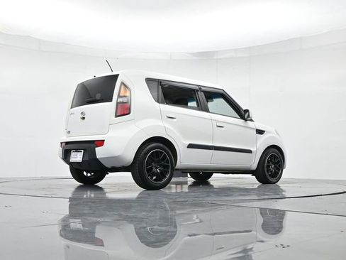 Used 2010 Kia Soul + image 30