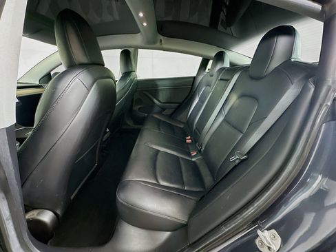 Used 2021 Tesla Model 3 Long Range AWD/4WD image 27