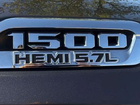 Used 2020 RAM 1500 Big Horn AWD/4WD image 19