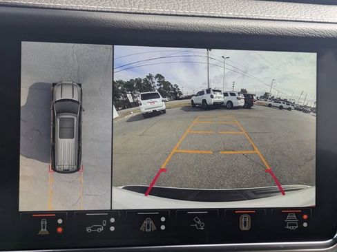 Used 2024 GMC Yukon Denali Ultimate image 23