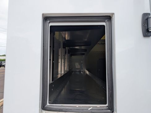 New 2025 Chevrolet Express 3500 w/ Power Convenience Package image 20