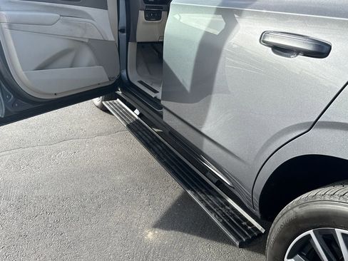 Used 2022 Cadillac Escalade Sport Platinum w/ Heavy-Duty Trailer Package image 21