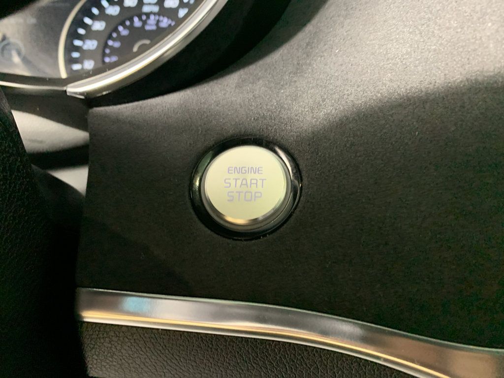 Used 2023 Kia Stinger GT2 w/ Option Group 015 RWD image 17