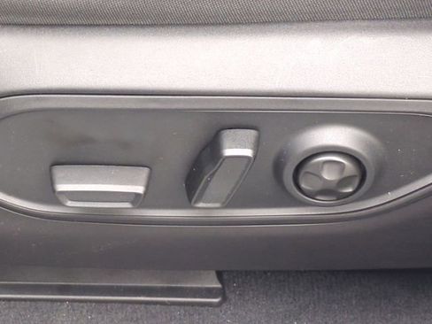 New 2025 Jeep Grand Cherokee L Limited w/ Luxury Tech Group II AWD/4WD image 24