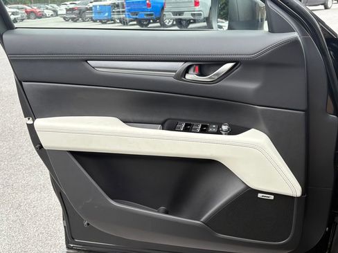 New 2025 MAZDA CX-5 AWD 2.5 S w/ Premium Plus Pkg image 41