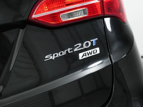 Used 2013 Hyundai Santa Fe Sport 2.0T image 16