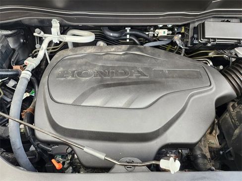Certified 2024 Honda Ridgeline RTL image 9