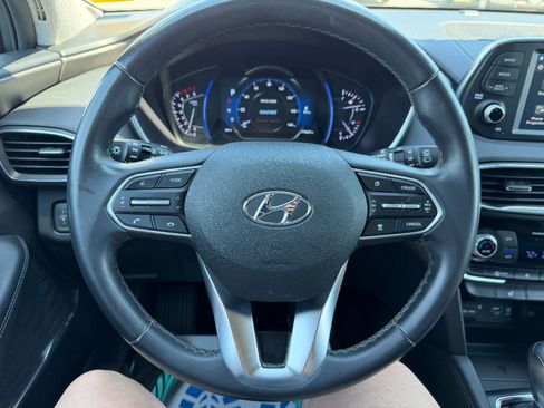 Used 2020 Hyundai Santa Fe SEL w/ Convenience + Premium Package FWD image 42