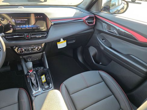 New 2026 Chevrolet TrailBlazer RS w/ Convenience Package FWD image 18
