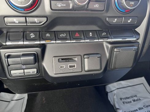 Used 2021 Chevrolet Silverado 1500 LT w/ Texas Edition Plus image 11