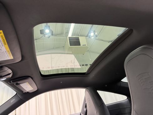 Certified 2025 Porsche 911 Carrera S image 34