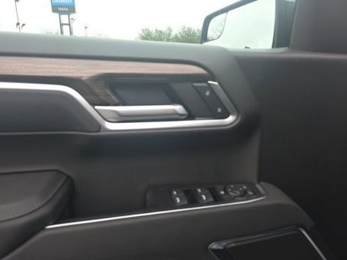 New 2026 Chevrolet Silverado 1500 LT image 16