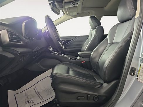 Certified 2023 Subaru Outback Limited XT image 9