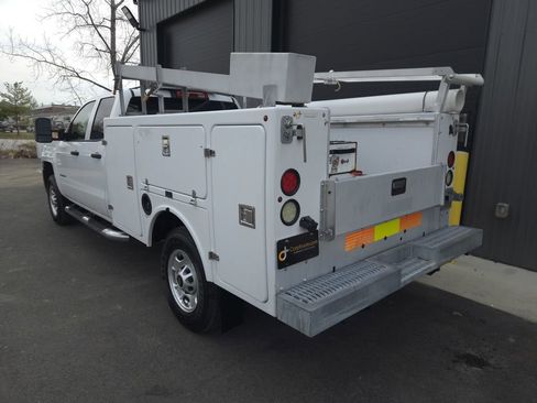 Used 2015 Chevrolet Silverado 2500 W/T image 3