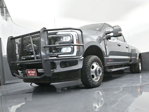 Used 2024 Ford F350 Lariat w/ FX4 Off-Road Package image 31