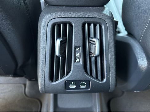 Used 2023 BMW X1 xDrive28i w/ Convenience Package AWD/4WD image 18