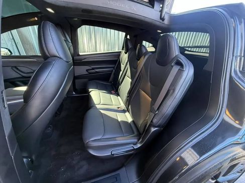Used 2024 Tesla Model X AWD/4WD image 15