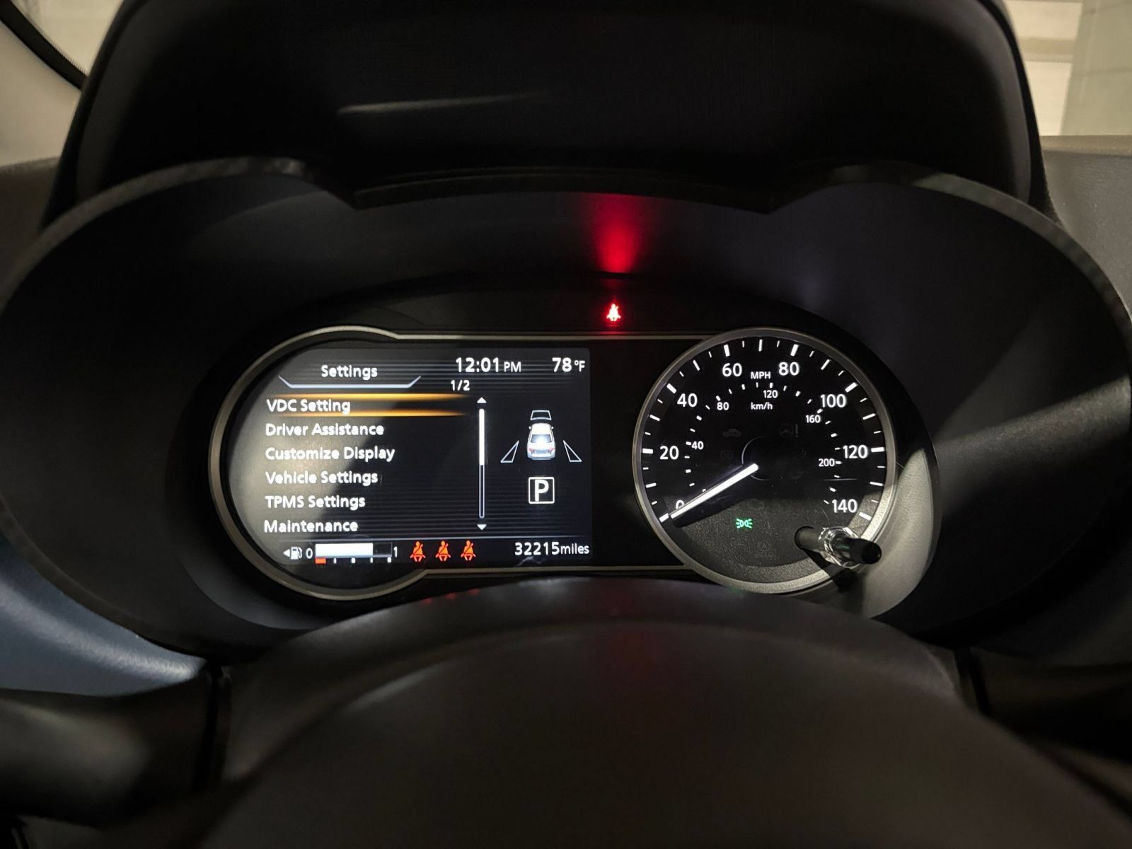 Used 2025 Nissan Versa SV FWD image 37