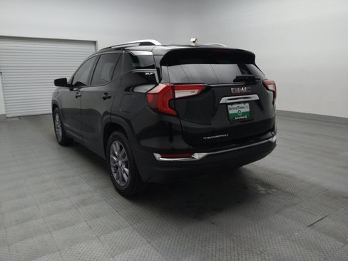 Used 2023 GMC Terrain SLT image 5