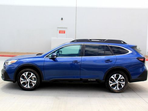 Used 2022 Subaru Outback Limited image 8