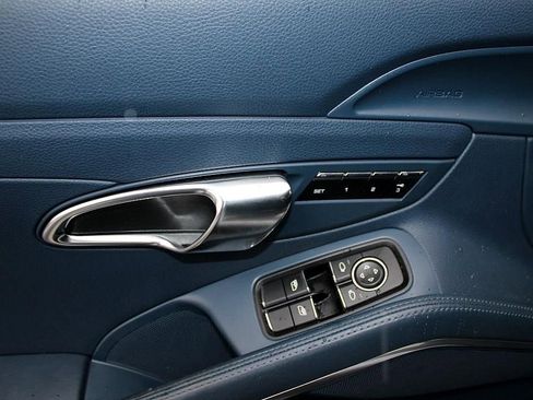 Used 2014 Porsche 911 Carrera S image 21