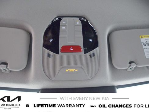 New 2025 Kia K4 LXS image 25