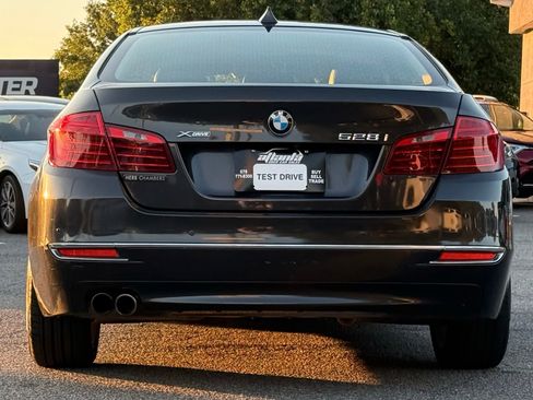 Used 2015 BMW 528i xDrive Sedan AWD/4WD image 4