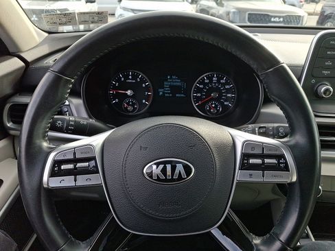 Used 2021 Kia Telluride S image 20