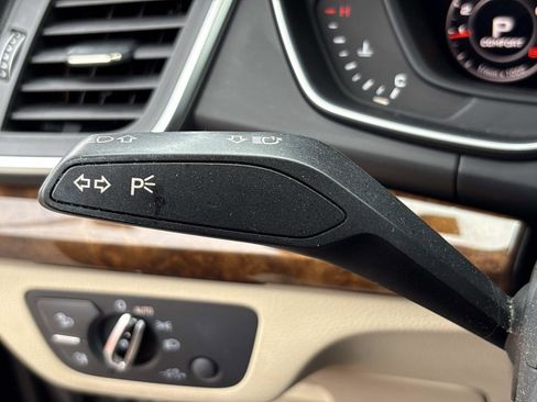 Used 2018 Audi Q5 2.0T Premium Plus w/ Premium Plus Package image 22