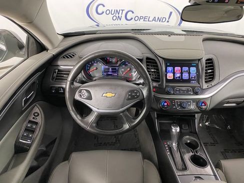 Certified 2018 Chevrolet Impala LT FWD image 14