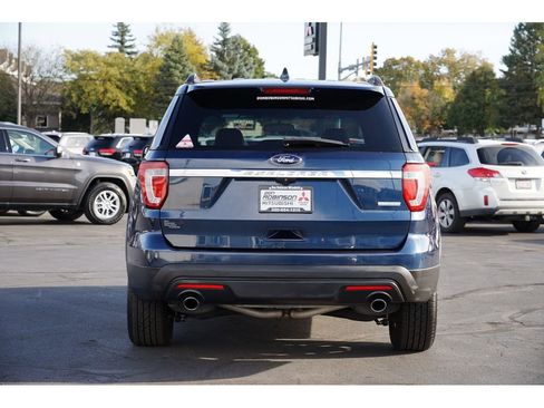 Used 2016 Ford Explorer FWD image 4