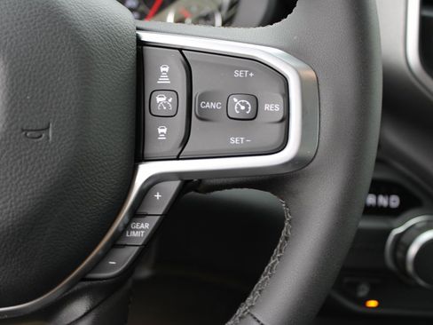 Used 2025 RAM 1500 Big Horn image 17