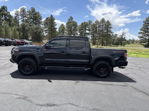 Used 2019 Toyota Tacoma TRD Pro AWD/4WD image 7